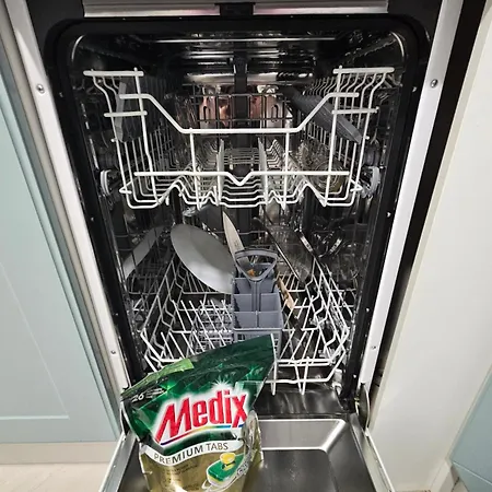 Apartmán Metropolitan 89 With Free Parking Ac Center *