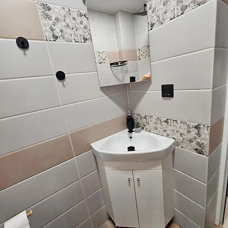 Metropolitan 89 With Free Parking Ac Center *